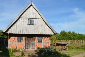 Turmhügelburg Lütjenburg Juni 2021
